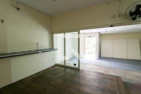 Sala de casa para alugar com 4 quartos, 400m² em Vila Cordeiro, São Paulo