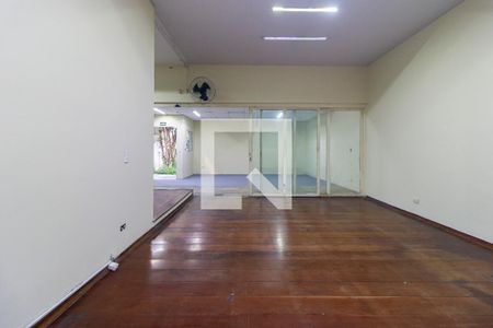 Sala de casa para alugar com 4 quartos, 400m² em Vila Cordeiro, São Paulo