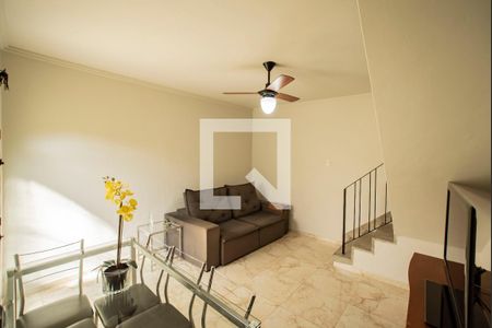 Sala de casa à venda com 4 quartos, 165m² em Vila da Saúde, São Paulo