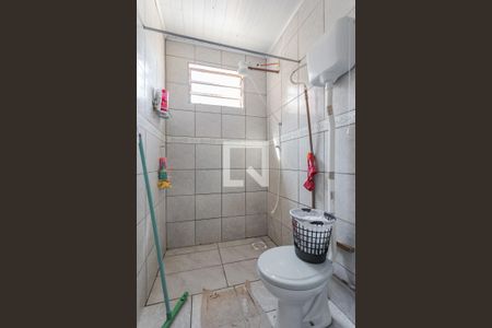 Banheiro de casa à venda com 5 quartos, 300m² em Sarandi, Porto Alegre