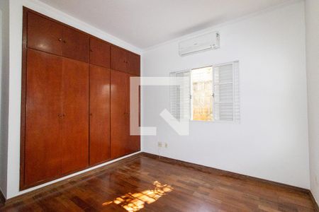 Suite de casa para alugar com 3 quartos, 300m² em Cidade Universitária, Campinas