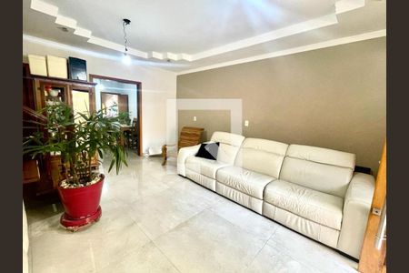 Casa à venda com 3 quartos, 172m² em Jardim Marambaia II, Jundiaí