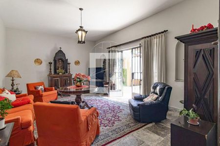 Casa à venda com 4 quartos, 460m² em Alto de Pinheiros, São Paulo