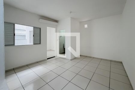 Quarto  de casa para alugar com 1 quarto, 60m² em Bosque da Saúde, São Paulo