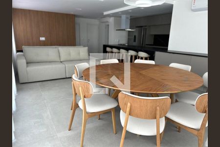Apartamento à venda com 3 quartos, 131m² em Campo Belo, São Paulo