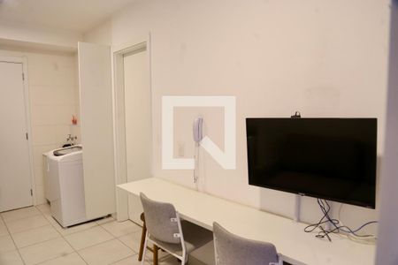 Sala de apartamento para alugar com 1 quarto, 28m² em Jardim Caravelas, São Paulo