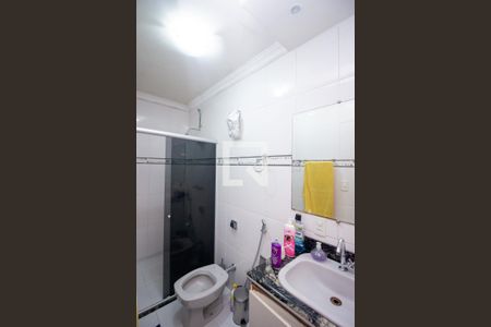 Banheiro da Suíte de casa à venda com 4 quartos, 280m² em Fonte Grande, Contagem