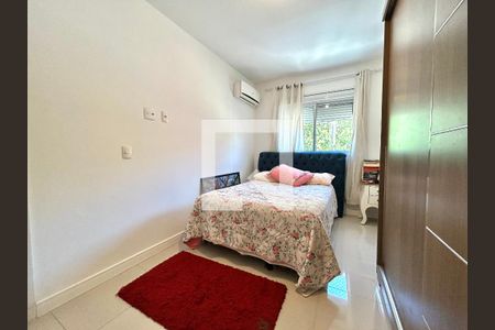 Suíte  de apartamento para alugar com 2 quartos, 63m² em Pantanal, Florianópolis