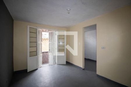 Quarto 1 de casa para alugar com 2 quartos, 70m² em Parque Pinheiros, Taboão da Serra