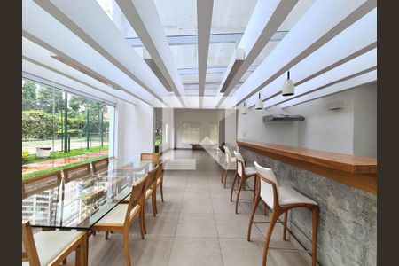 Apartamento para alugar com 2 quartos, 80m² em Indianópolis, São Paulo
