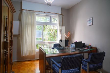 Quarto 2 de apartamento à venda com 3 quartos, 138m² em Independência, Porto Alegre