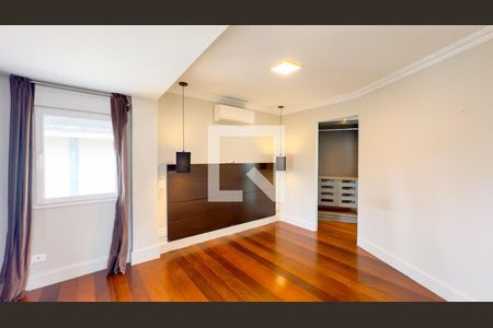 Casa à venda com 3 quartos, 370m² em Alphaville, Santana de Parnaíba