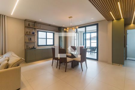 Sala de casa de condomínio para alugar com 4 quartos, 300m² em Jardim Rodeio, Mogi das Cruzes