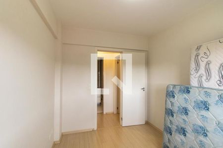 Quarto 1 de apartamento para alugar com 2 quartos, 60m² em Boqueirão, Curitiba