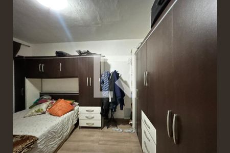 Quarto 1 de casa para alugar com 3 quartos, 330m² em Moinho Velho, São Paulo