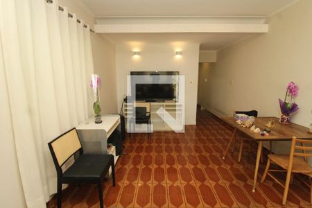 Sala de casa à venda com 4 quartos, 210m² em Jardim da Gloria, São Paulo