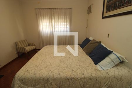 Suíte de casa à venda com 4 quartos, 210m² em Jardim da Gloria, São Paulo