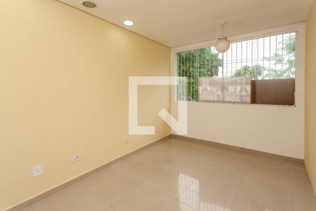 Sala/Quarto de kitnet/studio para alugar com 2 quartos, 44m² em Jardim Malia Ii, São Paulo