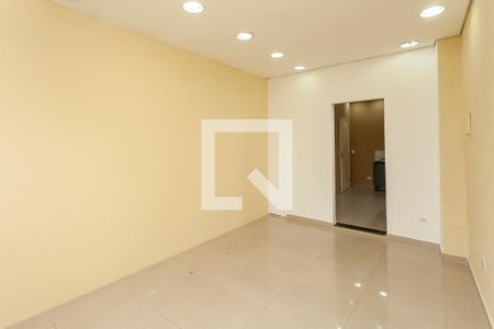 Sala/Quarto de kitnet/studio para alugar com 2 quartos, 44m² em Jardim Malia Ii, São Paulo