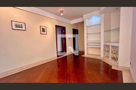 Casa para alugar com 4 quartos, 590m² em Morada dos Pinheiros (Aldeia da Serra), Barueri