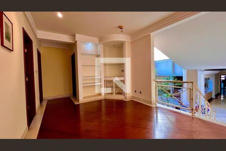 Casa para alugar com 4 quartos, 590m² em Morada dos Pinheiros (Aldeia da Serra), Barueri