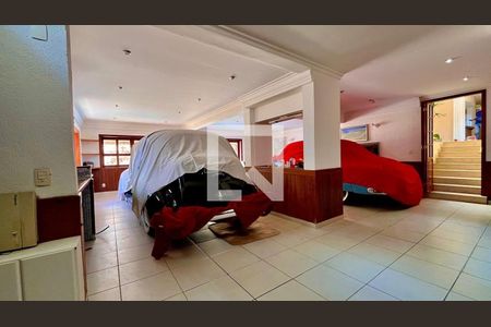 Casa para alugar com 4 quartos, 590m² em Morada dos Pinheiros (Aldeia da Serra), Barueri