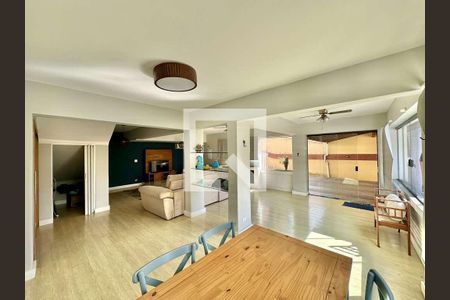 Casa para alugar com 5 quartos, 650m² em Parque Dom Henrique, Cotia