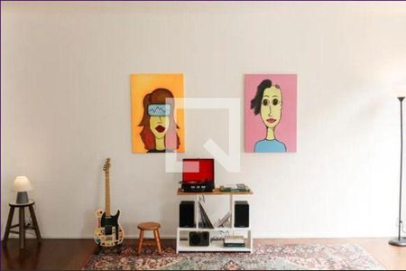 Casa à venda com 4 quartos, 450m² em Jardim das Bandeiras, São Paulo