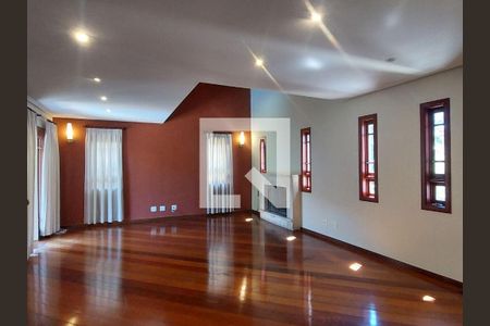 Casa para alugar com 4 quartos, 436m² em São Paulo II, Cotia