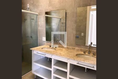 Casa à venda com 4 quartos, 322m² em Morada dos Pássaros, Barueri