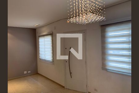 Sala de casa de condomínio à venda com 2 quartos, 123m² em Jardim Santa Ines, São Paulo