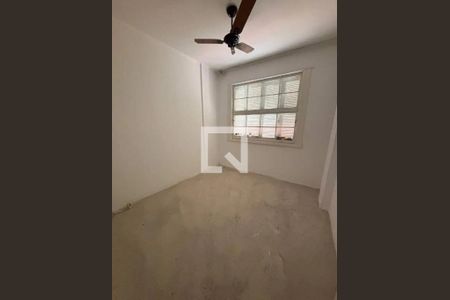 Quarto de apartamento à venda com 3 quartos, 118m² em Centro Histórico, Porto Alegre