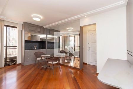 Apartamento para alugar com 3 quartos, 116m² em Vila Mariana, São Paulo