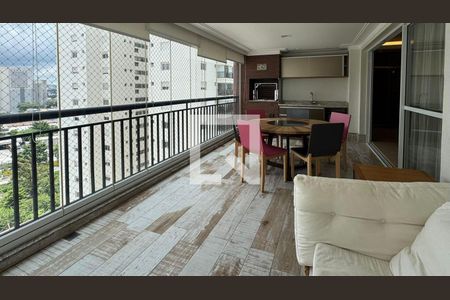 Apartamento para alugar com 3 quartos, 168m² em Água Branca, São Paulo