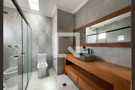 Casa para alugar com 4 quartos, 230m² em Brooklin Novo, São Paulo