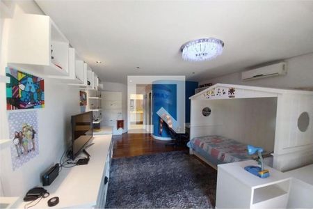 Casa para alugar com 4 quartos, 510m² em Real Parque, São Paulo