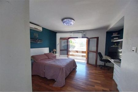 Casa para alugar com 4 quartos, 510m² em Real Parque, São Paulo