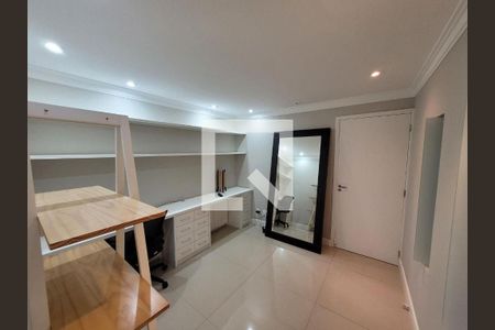 Apartamento para alugar com 3 quartos, 202m² em Alphaville Empresarial, Santana de Parnaíba