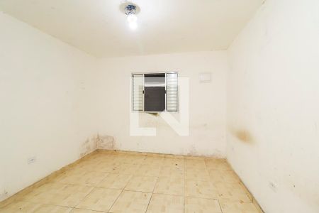 Quarto 1 de casa para alugar com 2 quartos, 80m² em Parque Guaianazes, São Paulo