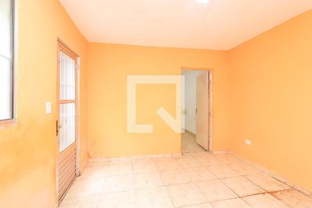 Sala de casa para alugar com 2 quartos, 80m² em Parque Guaianazes, São Paulo