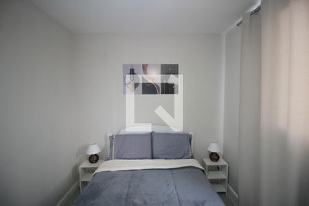 Quarto 1 de apartamento para alugar com 2 quartos, 50m² em Viga, Nova Iguaçu