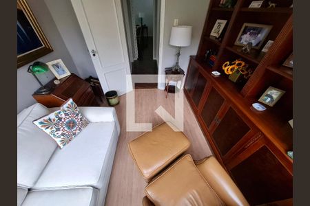 Quarto 1 de apartamento para alugar com 3 quartos, 105m² em Botafogo, Rio de Janeiro