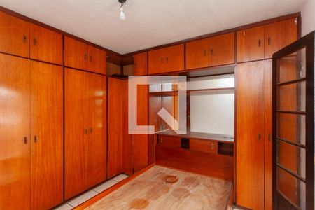 Quarto 1 de casa à venda com 2 quartos, 700m² em Jardim Orly, São Paulo