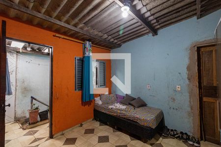 Quarto 2 de casa para alugar com 3 quartos, 70m² em Parque Guaianazes, São Paulo