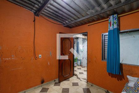 Quarto 2 de casa para alugar com 3 quartos, 70m² em Parque Guaianazes, São Paulo