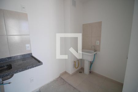 SALA E COZINHA de apartamento para alugar com 2 quartos, 36m² em Limão, São Paulo