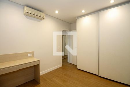 Quarto 1 de apartamento à venda com 3 quartos, 329m² em Boaçava, São Paulo
