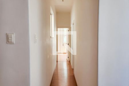 Corredor  de apartamento à venda com 2 quartos, 70m² em Botafogo, Rio de Janeiro