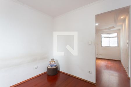 Quarto 1  de apartamento à venda com 2 quartos, 47m² em Vila Carmosina, São Paulo