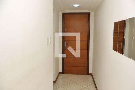 Sala de apartamento para alugar com 3 quartos, 71m² em Saboeiro, Salvador